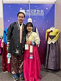 Vistiendo un Hanbok - SOFA 2022